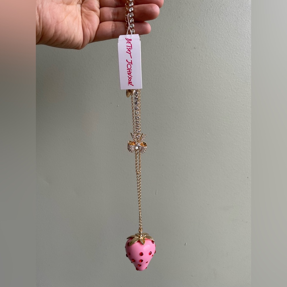 Betsey Johnson strawberry bow necklace pendant bling fruit kawaii